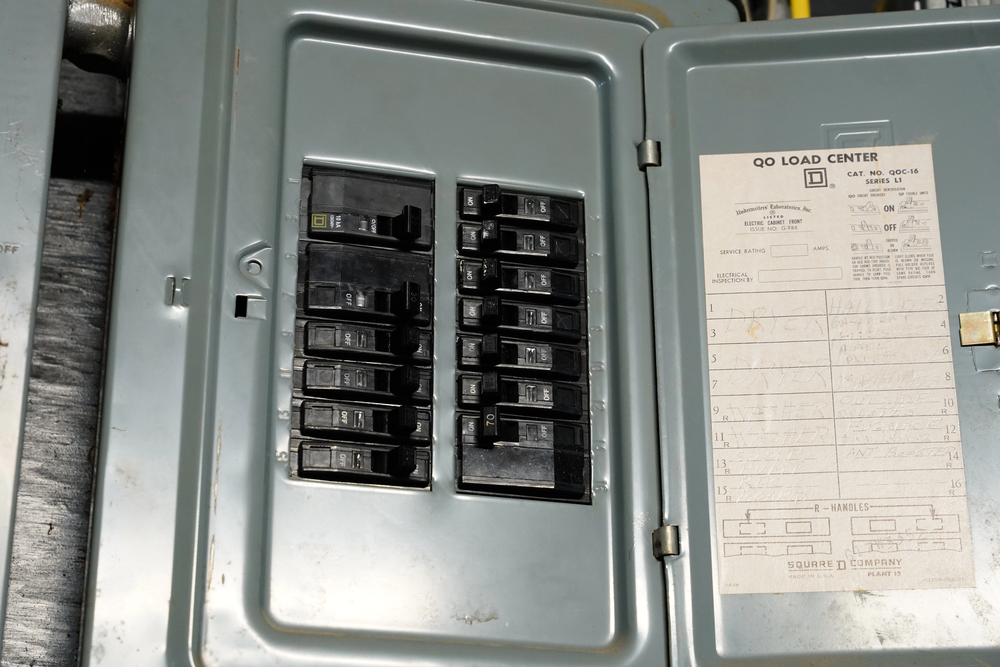 Why circuit breaker keeps tripping